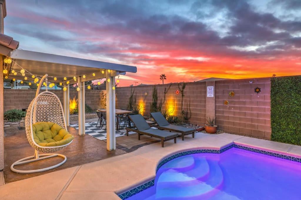 Sunset Swim - Modern Vegas Heated Pool Retreat Villa Хендерсън Екстериор снимка